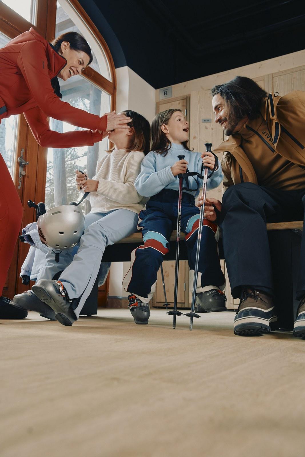 Family preparing for skiing at Club Med Serre Chevalier