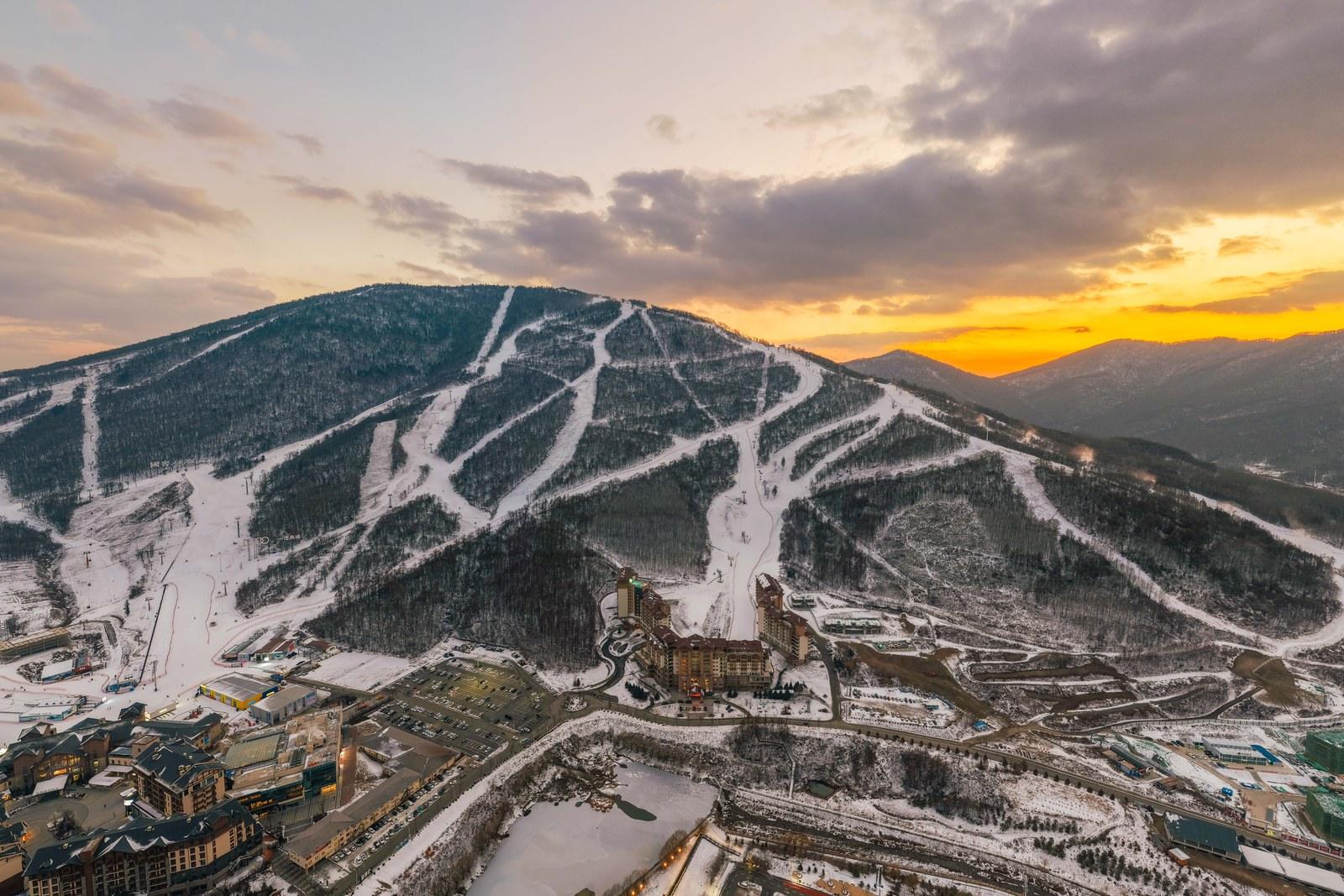 Beidahu ski area in warm sunset light